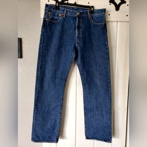 Levis 501 Button Fly Jeans